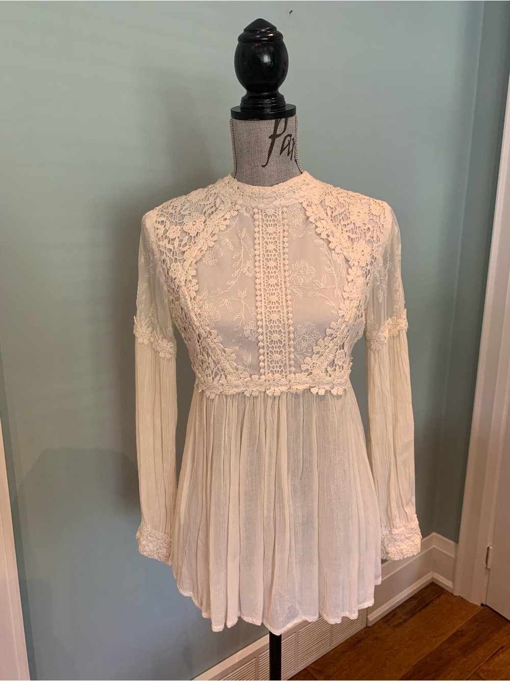 Urban Outfitters Cream Lace Peasant Tunic Top